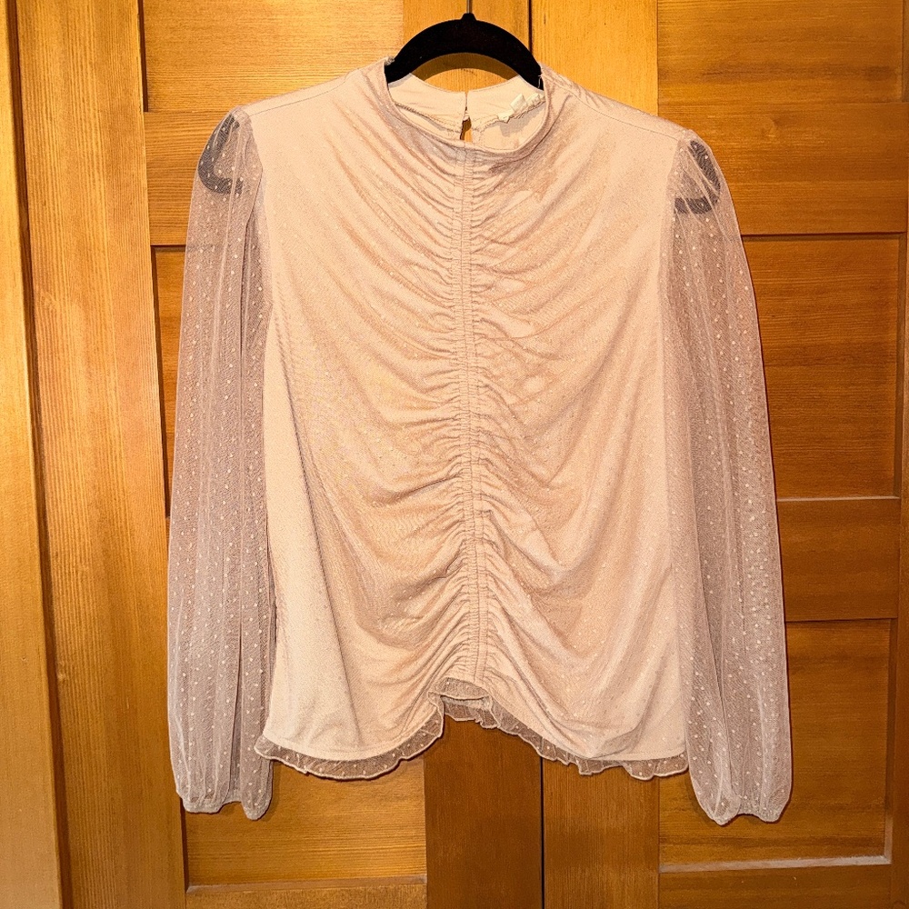 EUC - Anthropologie Top size Petite Large